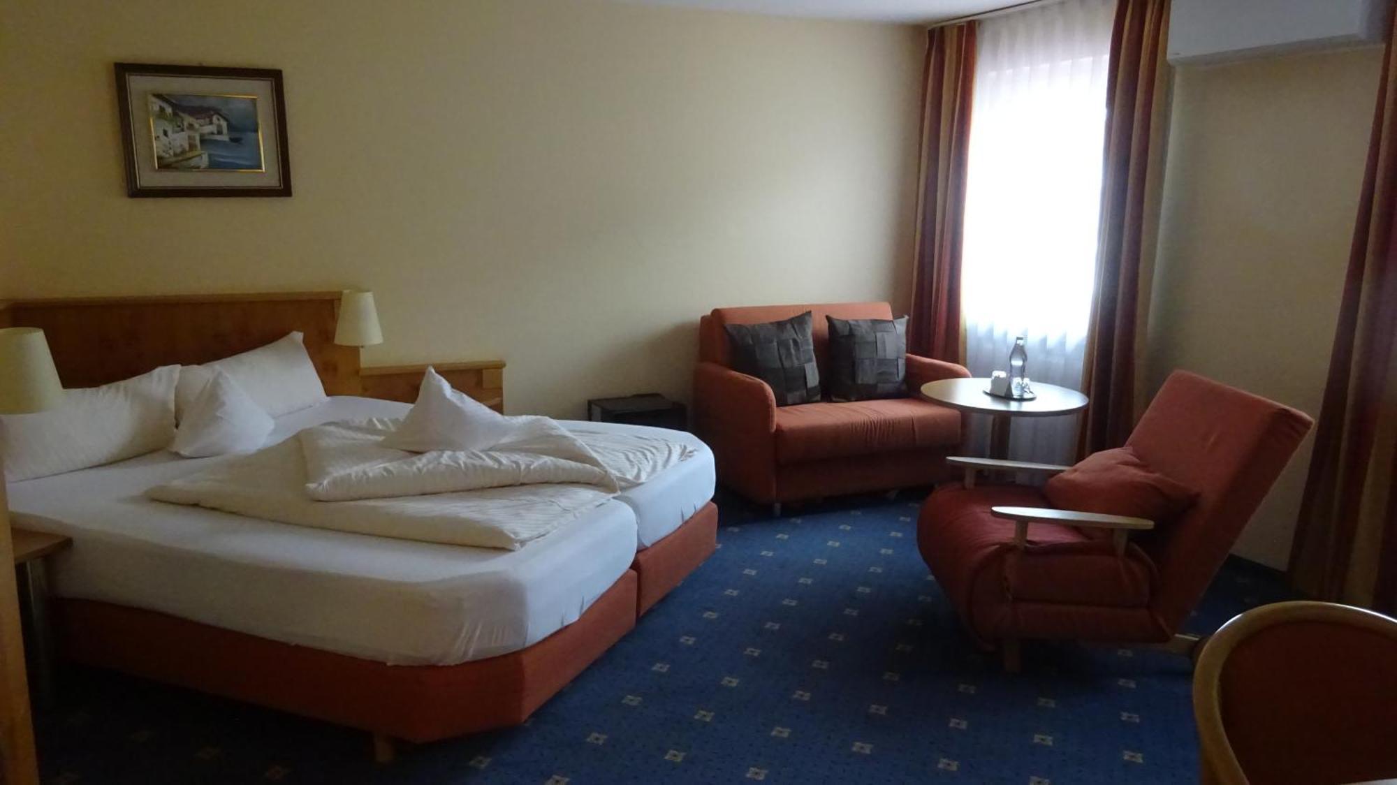Hotel Altenberg บาเดน-บาเดน ภายนอก รูปภาพ