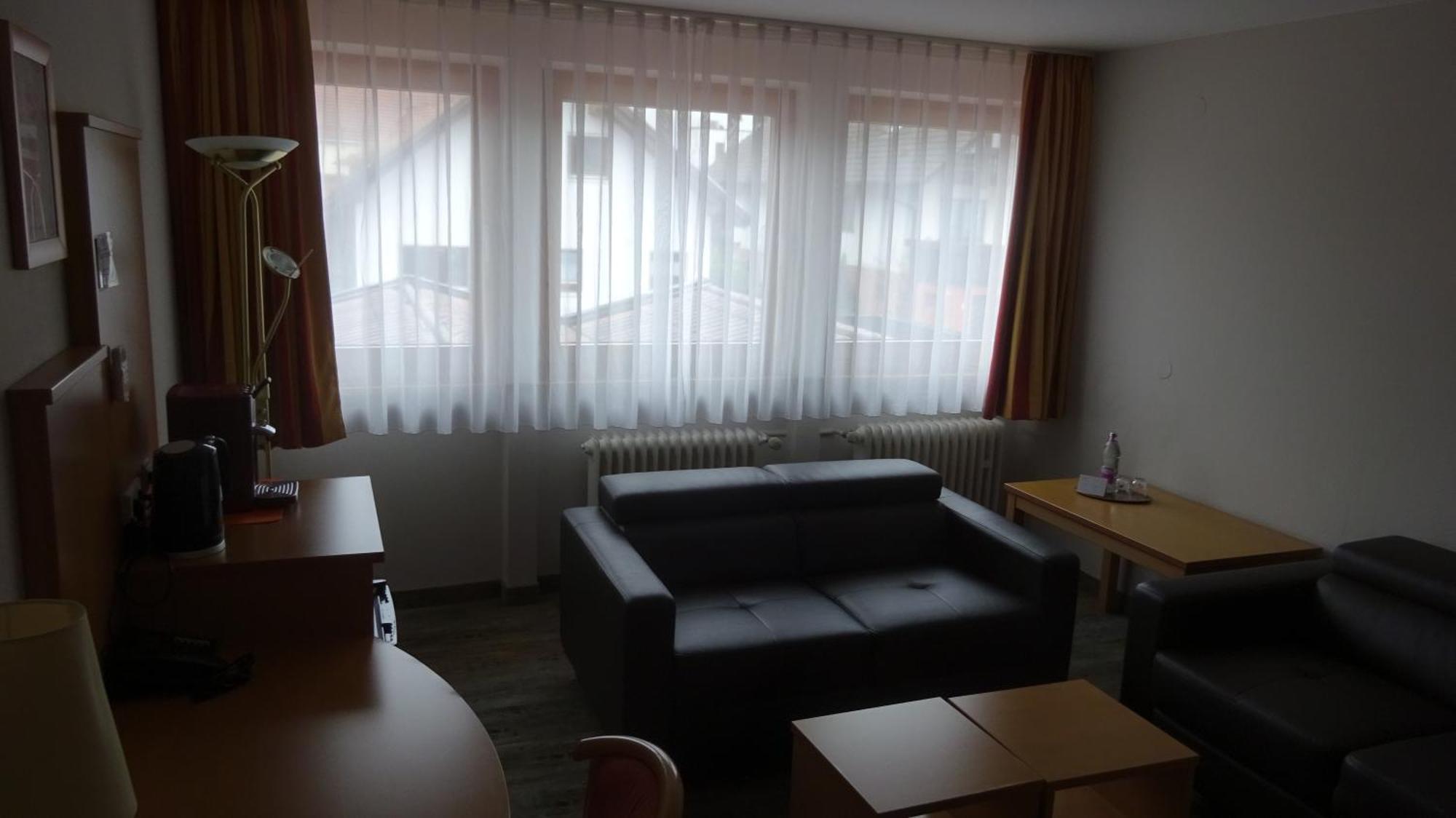 Hotel Altenberg บาเดน-บาเดน ภายนอก รูปภาพ